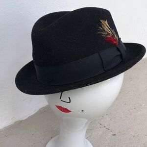 Lite  Felt  hat